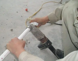 铁西漏水维修电话